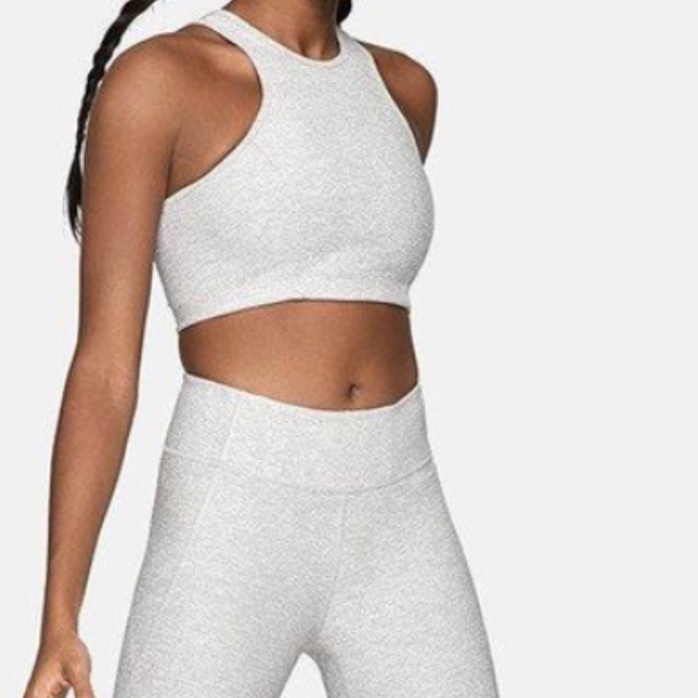 Outdoor Voices Athena Crop Top. Size XS. In purple